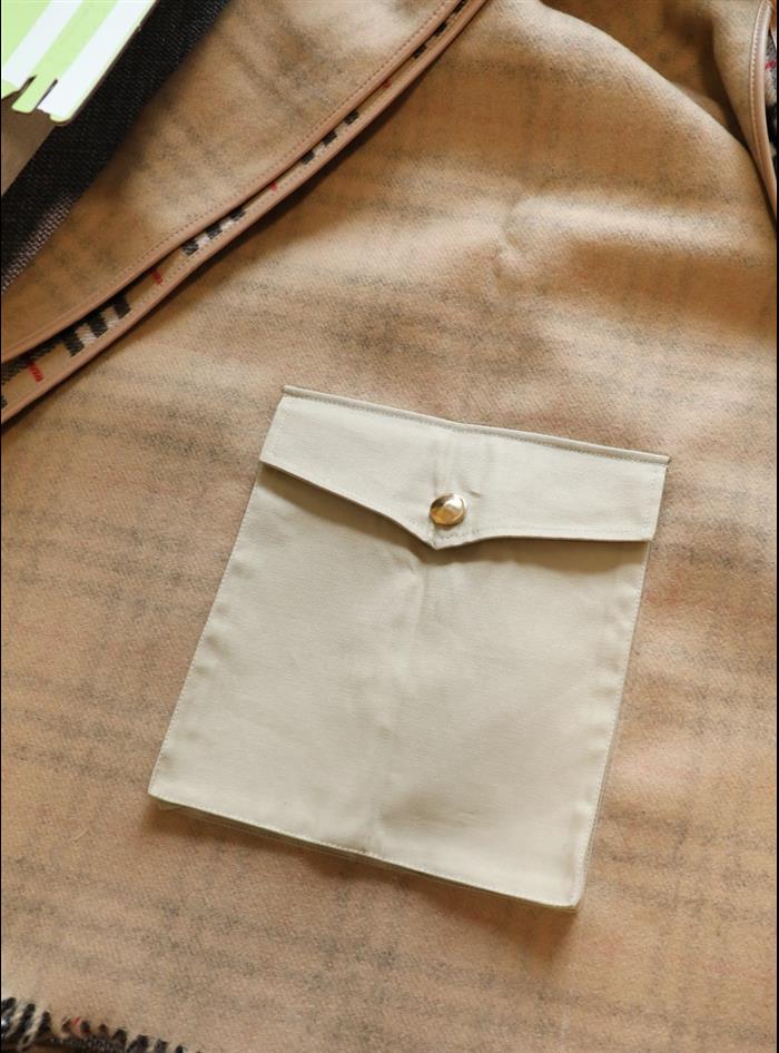 2026116111744608 140